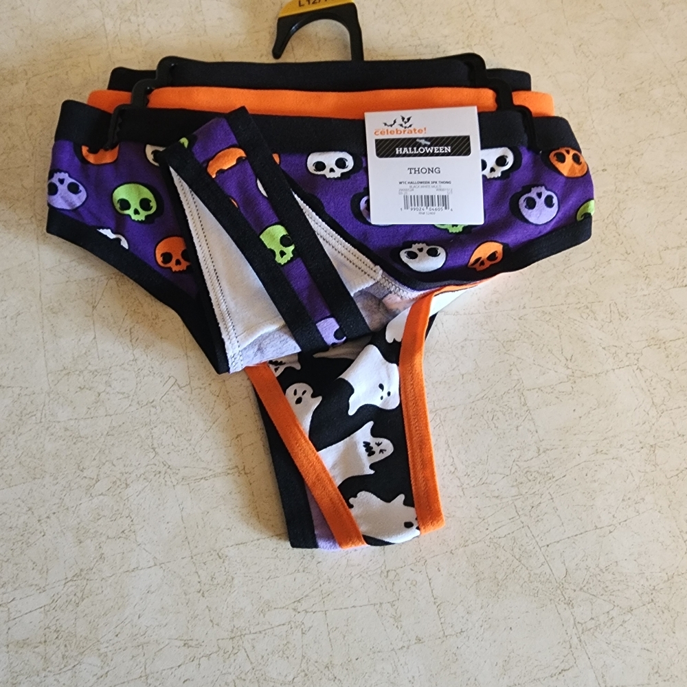 Women's Halloween Thong Panties, 3-Pack - Picture 3 of 5